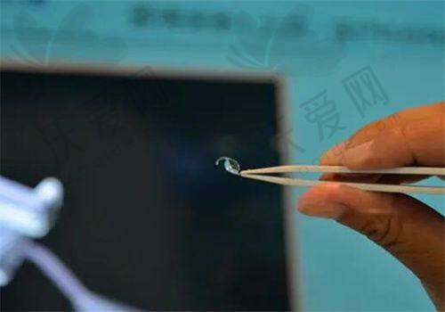上海和平眼科医院电话号码是多少？拨打00-1120-***预约实力出众口碑优良的宝藏眼科