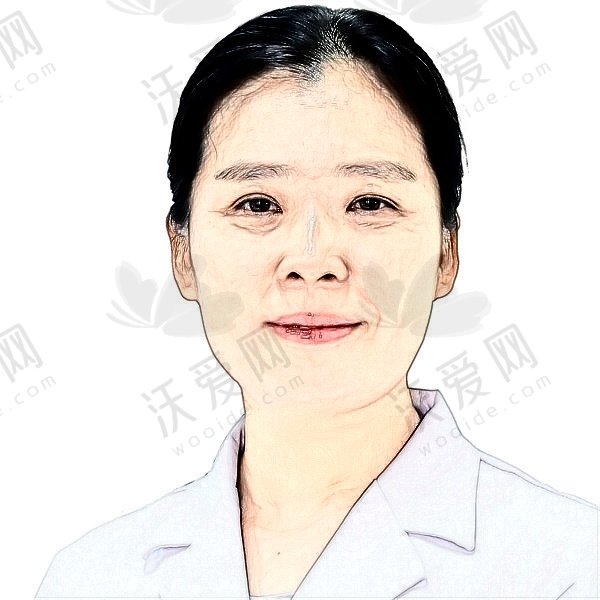 李小萍